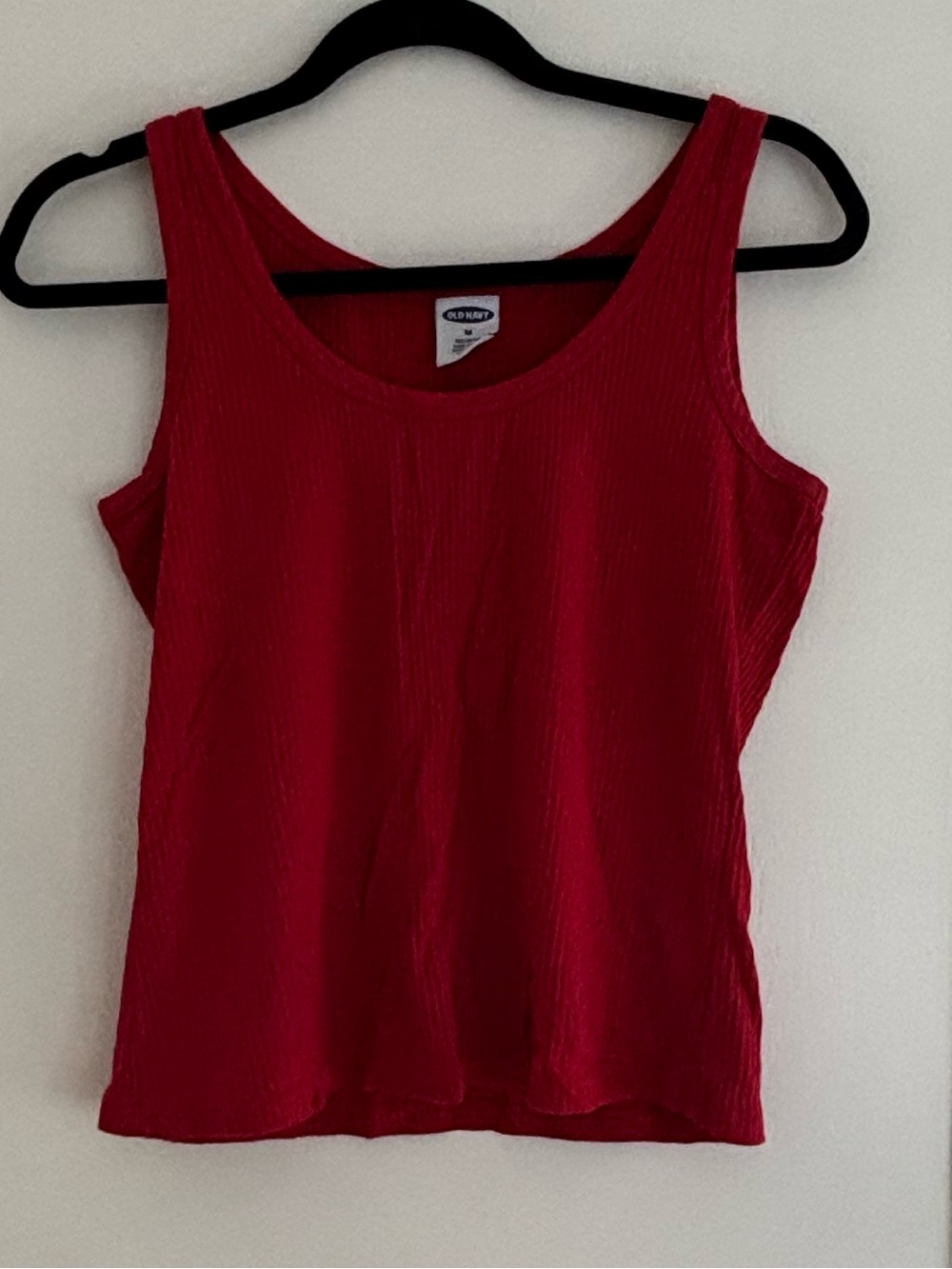 Old Navy Women’s Red Ribbed Tank Top